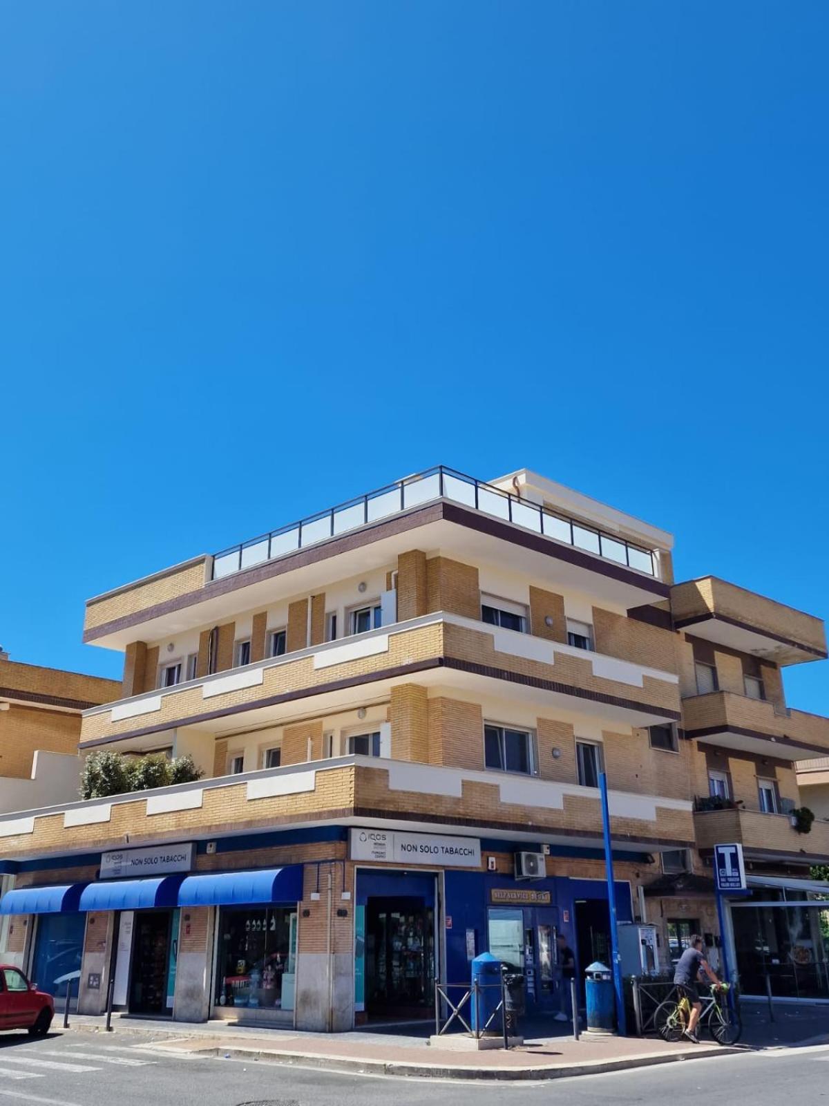 Roma Airport Sky Apartments Fiumicino Bagian luar foto