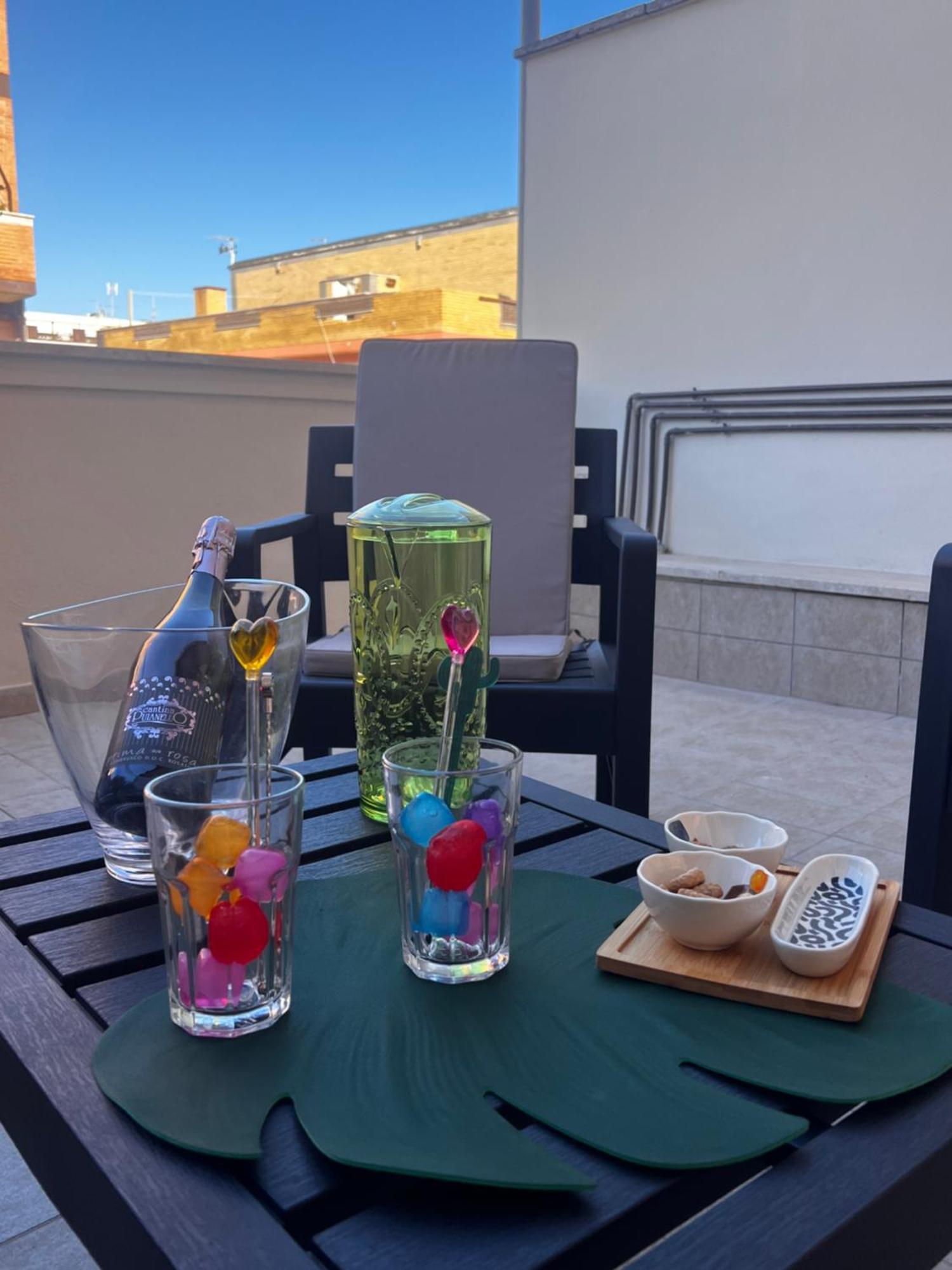 Roma Airport Sky Apartments Fiumicino Bagian luar foto