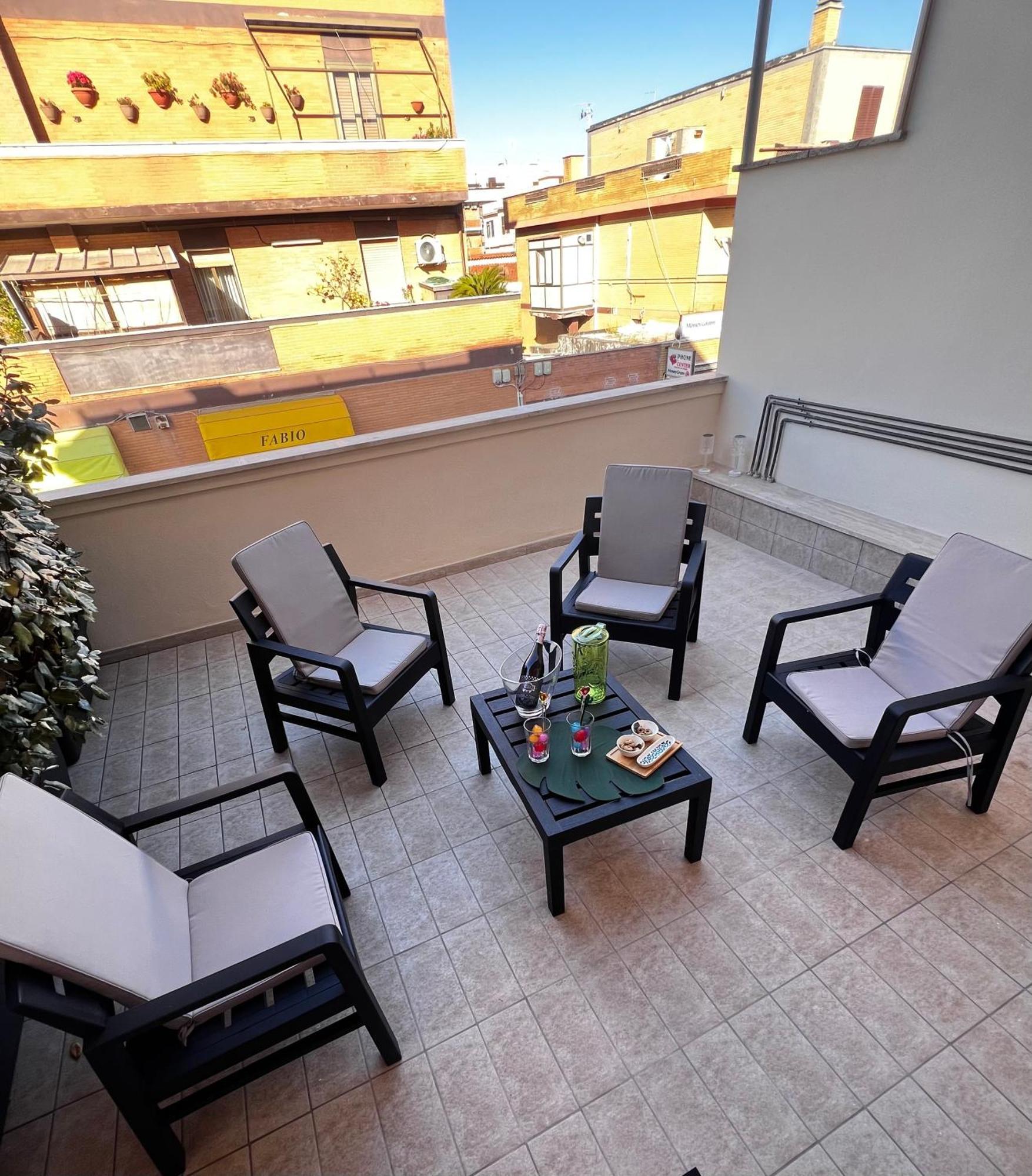 Roma Airport Sky Apartments Fiumicino Bagian luar foto