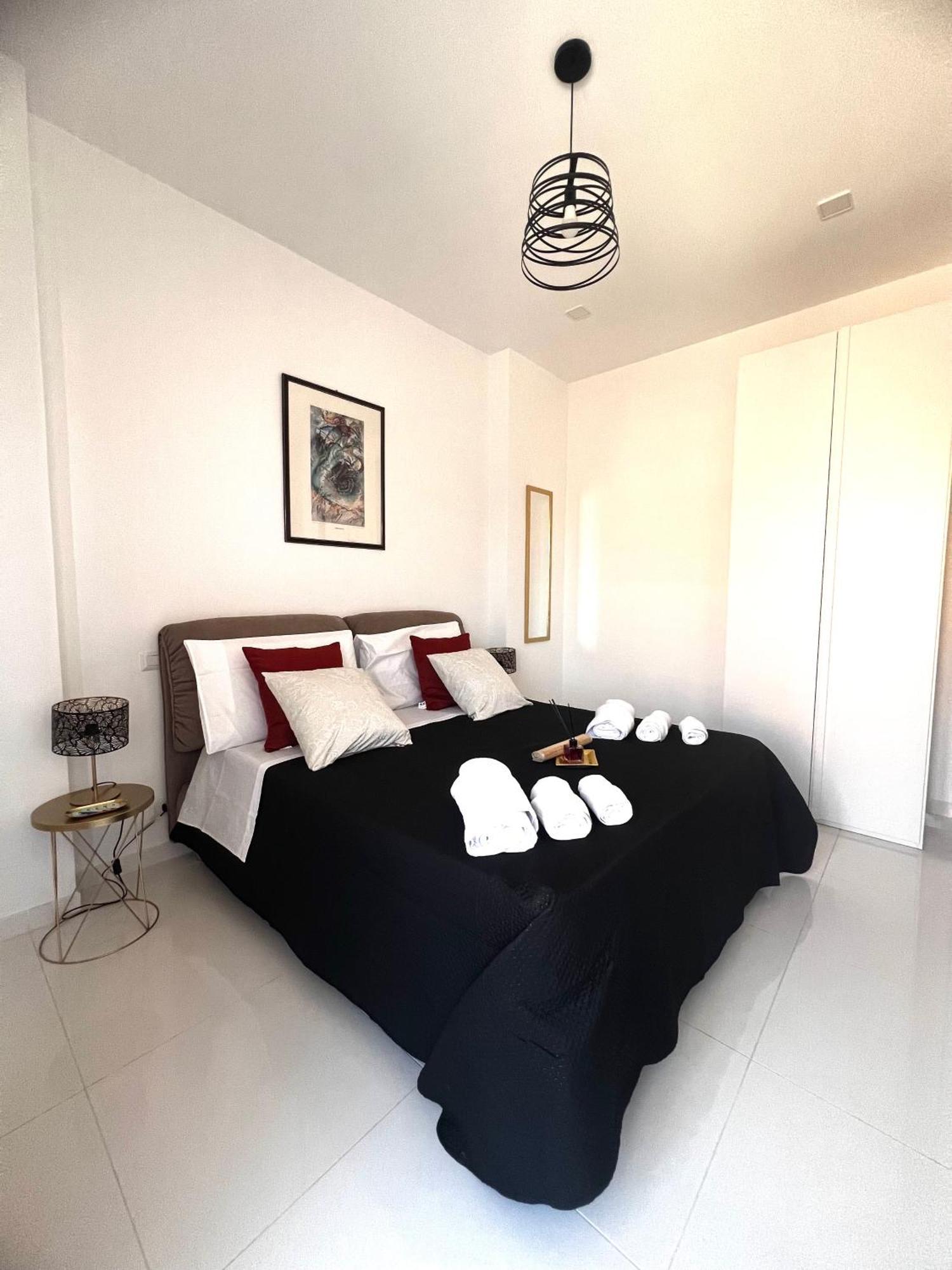 Roma Airport Sky Apartments Fiumicino Bagian luar foto